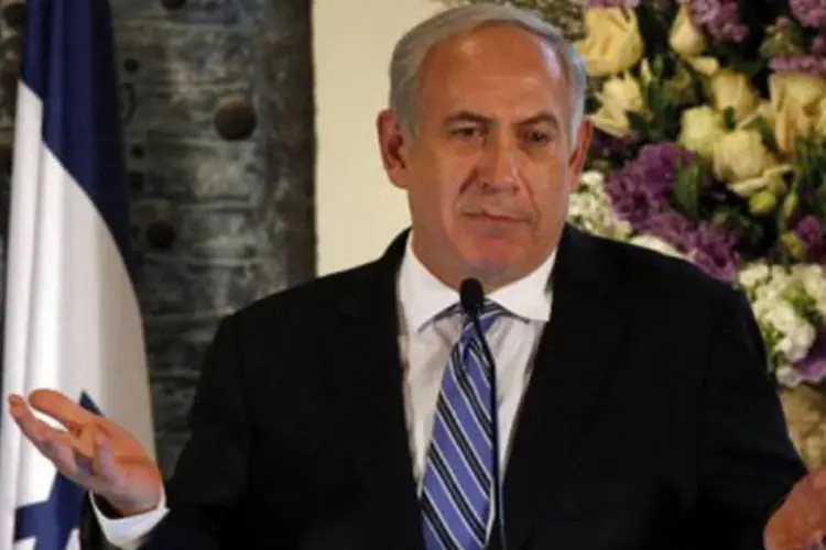 
	Benjamin Netanyahu: &Eacute; hora dos Estados Unidos estabelecerem uma clara &#39;linha vermelha&#39; para o Ir&atilde; n&atilde;o atravessar sem risco de sofrer um ataque militar
 (©AFP / Gali Gibbon)