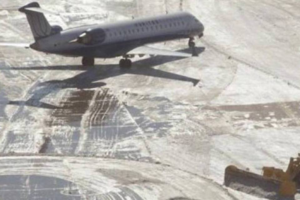 EUA: neve cancela 370 voos em Chicago