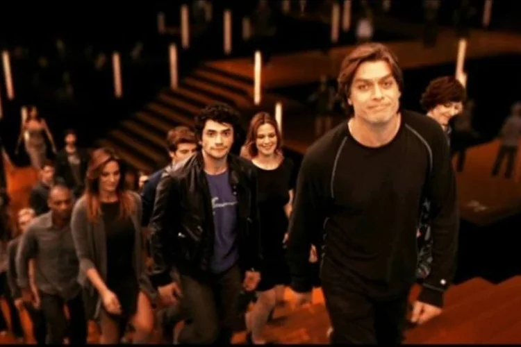 Comercial da Nextel: Slogan "Nextel é comunicação via rádio ilimitada e celular no mesmo aparelho" gerou processos para a empresa (Divulgação)