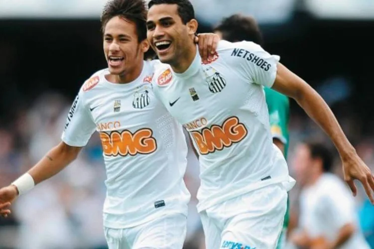 Santos é um dos times que passam a ser patrocinados pela Brahma (Renato Pizzutto/Contigo)
