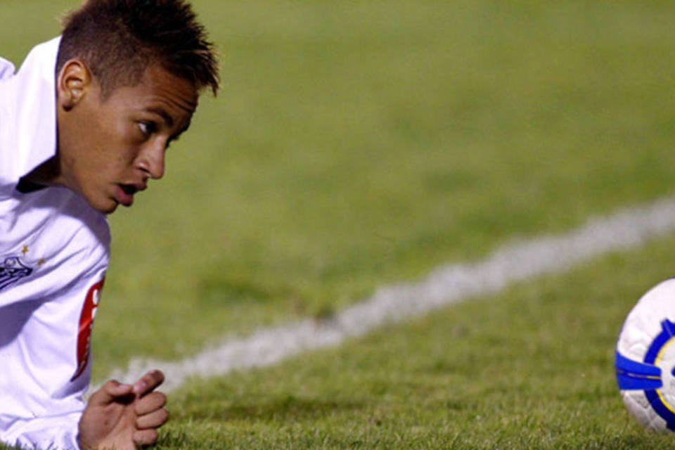 Neymar terá de pagar multa de R$ 222 mi se não for para Real, diz jornal