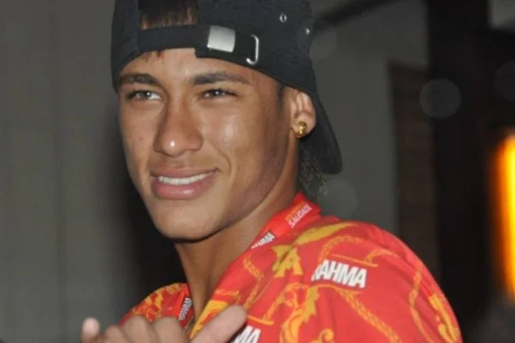 Neymar teria dito a algumas pessoas próximas que perdeu a senha, o que impediu que ele configurasse a conta em um novo celular (Divulgação/Ambev)