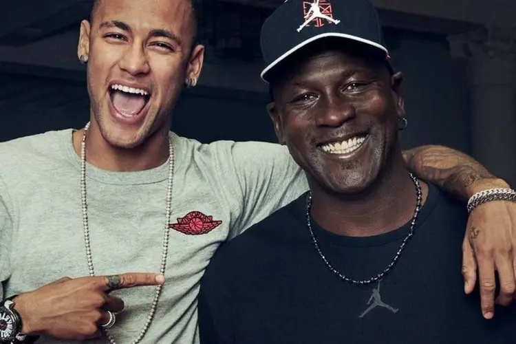 Neymar (E) e Michael Jordan (Divulgação)