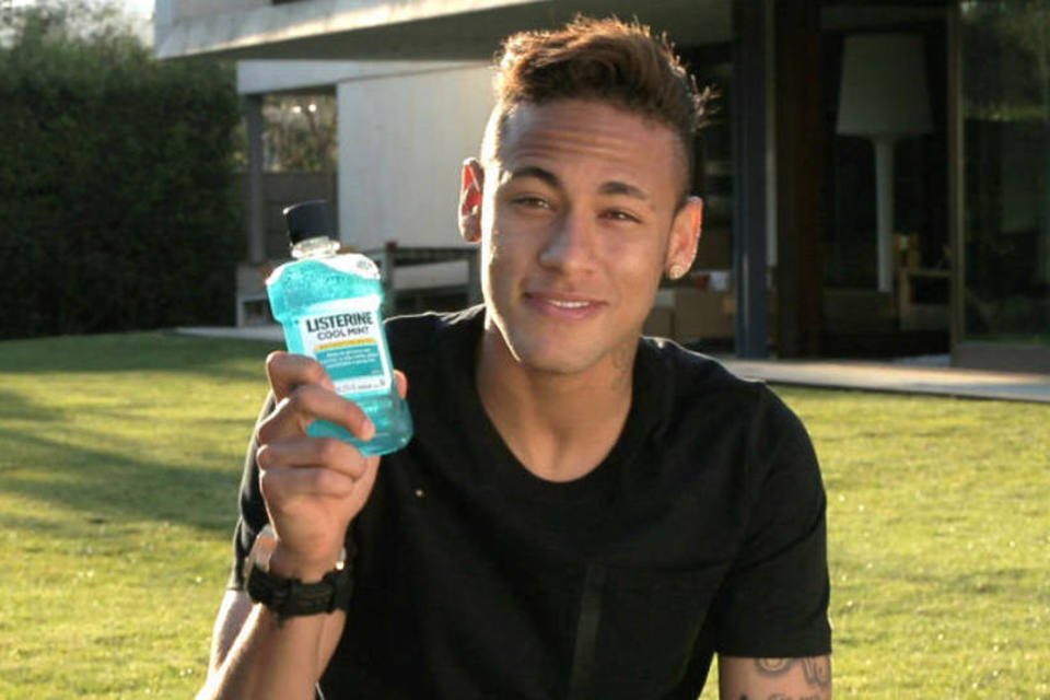 Neymar fecha com mais uma marca: Listerine
