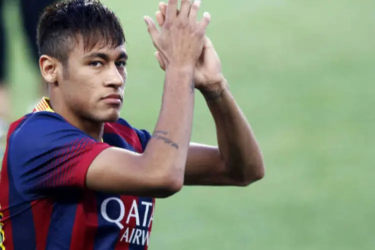 Neymar: jogo marcou a estreia do ex-santista com a camisa do Barcelona (REUTERS/Gustau Nacarino)