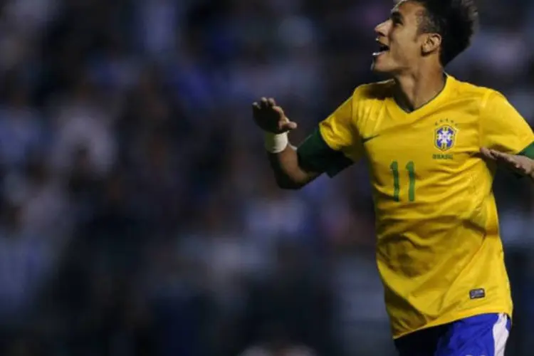 Neymar: o astro brasileiro - que também venceu na pesquisa entre os leitores do jornal - recebeu 199 votos dos jornalistas especializados que participaram na consulta (©afp.com / Alejandro Pagni)