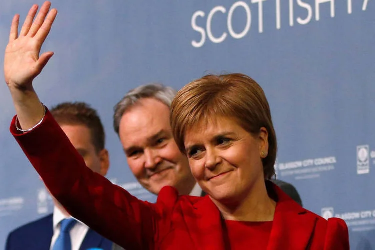 
	Nicola Sturgeon: &quot;A experi&ecirc;ncia de ser ministra principal me permitiu ser mais consciente dos desafios que nossa na&ccedil;&atilde;o enfrenta&quot;
 (Russell Cheyne / Reuters)