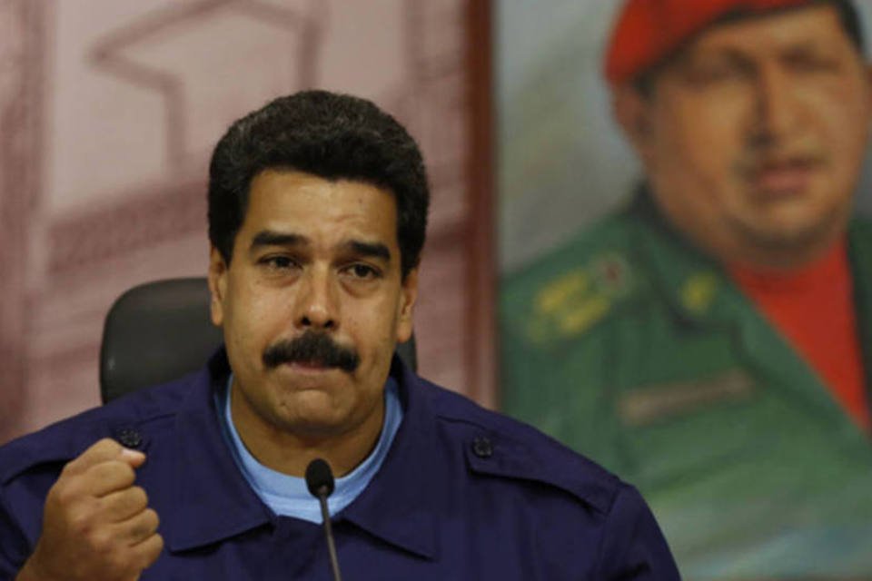 Presidente da Venezuela pede diálogo com Obama