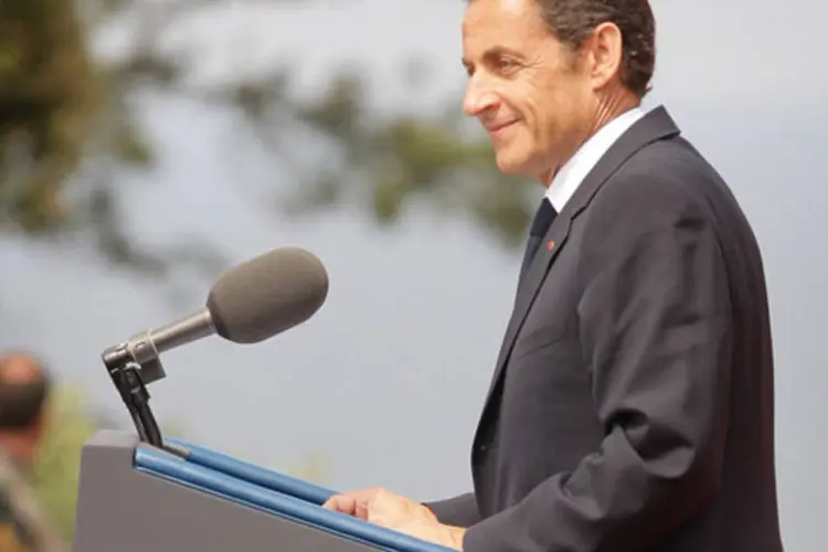 A pequena queda deste mês em relação ao mês anterior é uma boa notícia para o presidente da França, Nicolas Sarkozy, que enfrenta uma economia em dificuldades (Peter Macdiarmid/Getty Images)