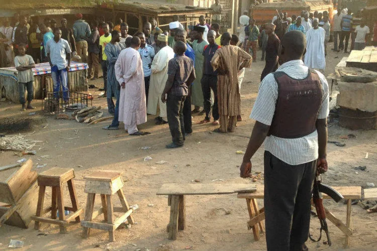 
	Ataque suicida: o Boko Haram, ap&oacute;s o in&iacute;cio das opera&ccedil;&otilde;es da for&ccedil;a multinacional, aumentou os ataques suicidas na regi&atilde;o do lago Chade
 (Stringer/Reuters)