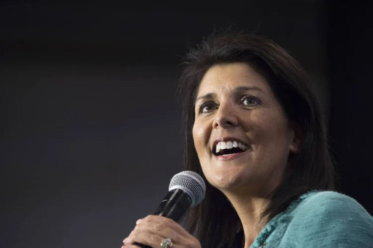 Nikki Haley: apesar de declarações críticas anteriores a Trump, ela se reuniu com ele na semana passada (Jim Watson / AFP)