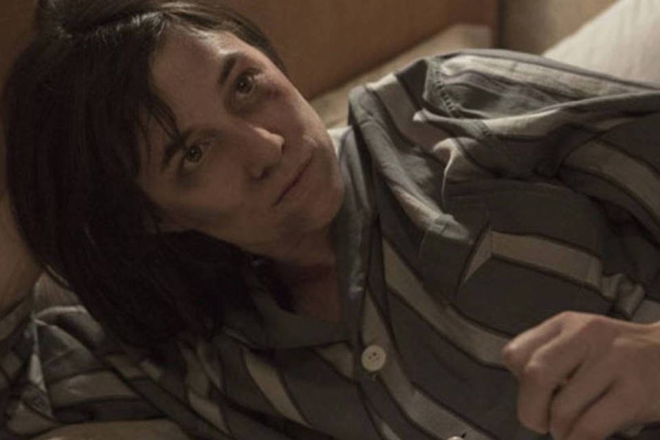Protagonista tenta se aceitar em "Ninfomaníaca - Volume 2"