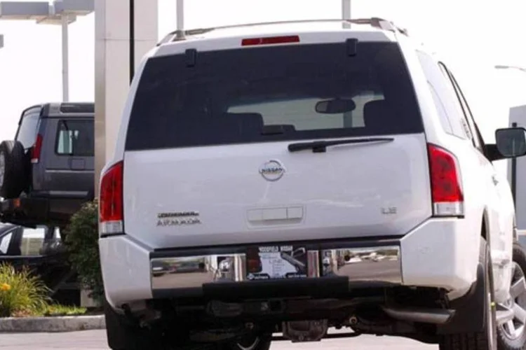 Entre os veículos que serão recolhidos nos EUA, está o Nissan Armada (Tim Boyle/Getty Images)