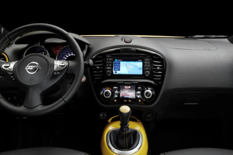 Interior do Nissan Juke 2015 (Divulgação)
