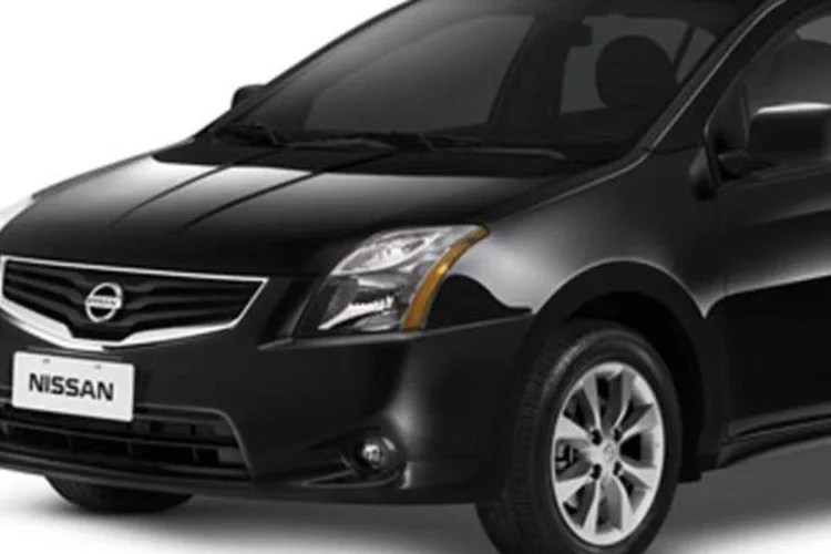 A Nissan vai trazer ao Brasil 800 unidades do Sentra SR (Divulgação via Quatro Rodas)