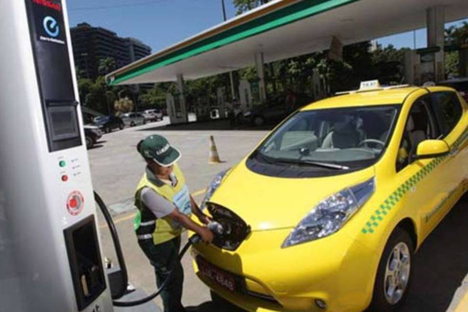 Táxi elétrico chega ao Rio de Janeiro