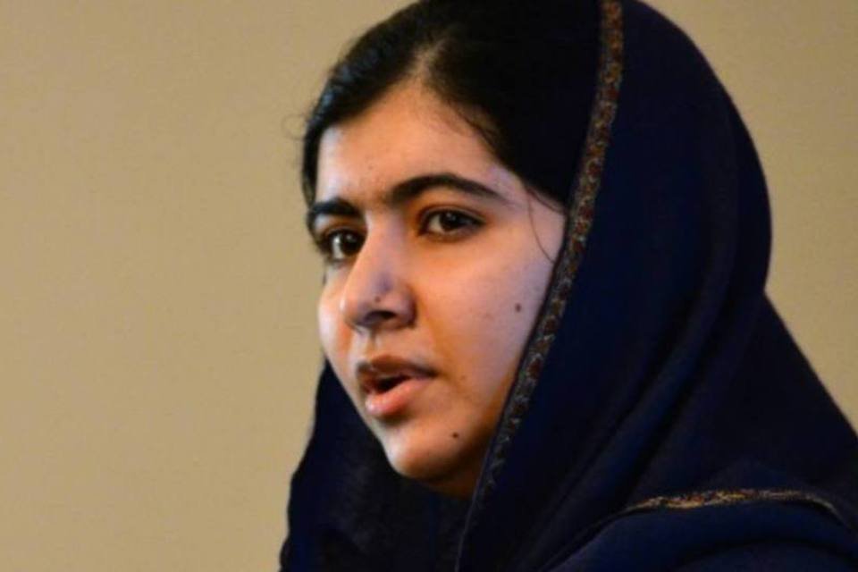 Malala pede US$1,4 bilhão anuais para crianças sírias