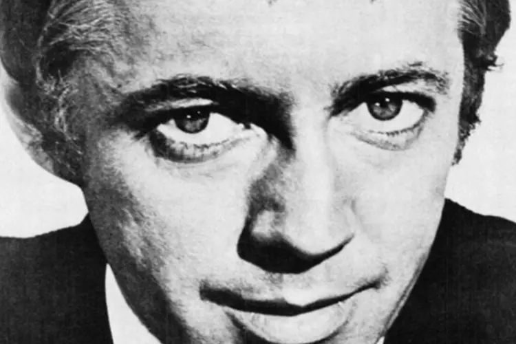 Noel Harrison: cantor ficou conhecido pela canção "The Windmills of Your Mind", ganhadora do Oscar na década de 1960 (Wikimedia Commons)