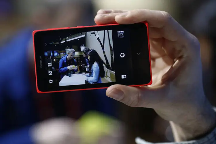 
	Nokia X: dispositivos rodam uma vers&atilde;o modificada do Android, com interface semelhante &agrave; do sistema Windows Phone, batizada de Nokia X Plataform
 (Bloomberg)