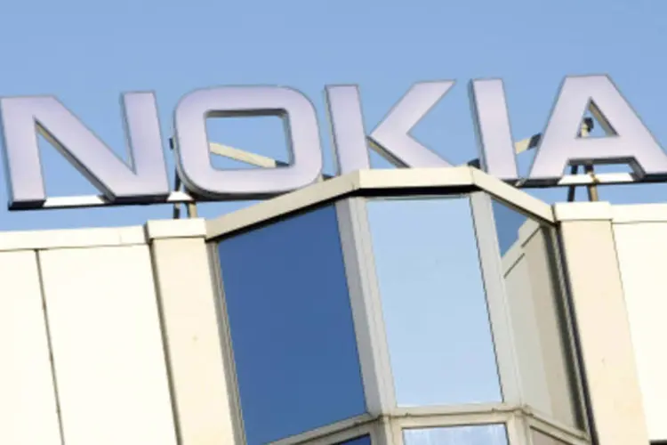 
	A opera&ccedil;&atilde;o deve ser conclu&iacute;da no primeiro trimestre de 2016, segundo a Nokia. Em um comunicado, a empresa afirma que a venda representar&aacute; um lucro l&iacute;quido de 2,5 bilh&otilde;es de euros
 (Getty Images)