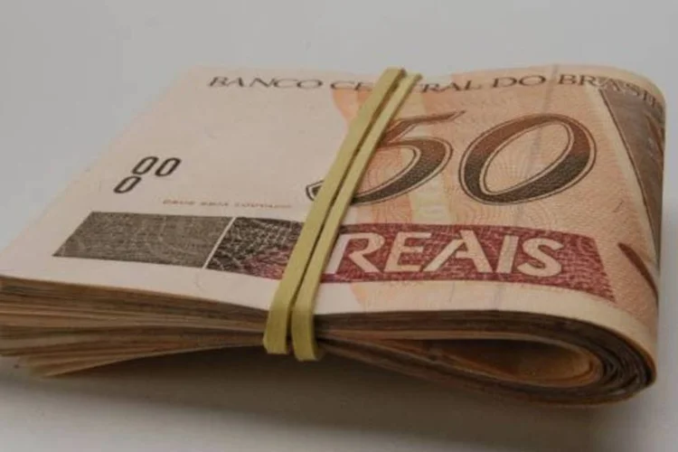 Já em relação a janeiro, o índice caiu 0,9%, marcando o terceiro recuo mensal consecutivo (Germano Lüders/Você S/A)