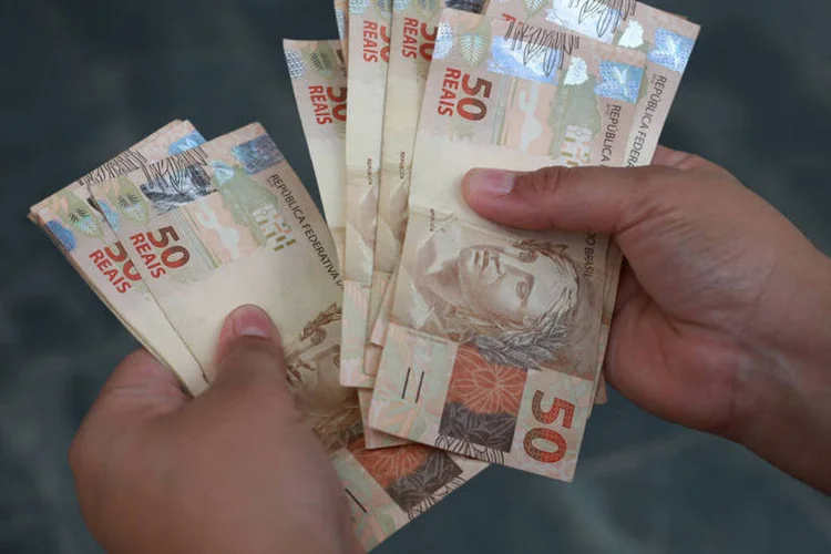 Real: Vários detalhes das notas emitidas pelo Banco Central mostram se elas são verdadeiras (Thinkstock/ Joa_Souza)