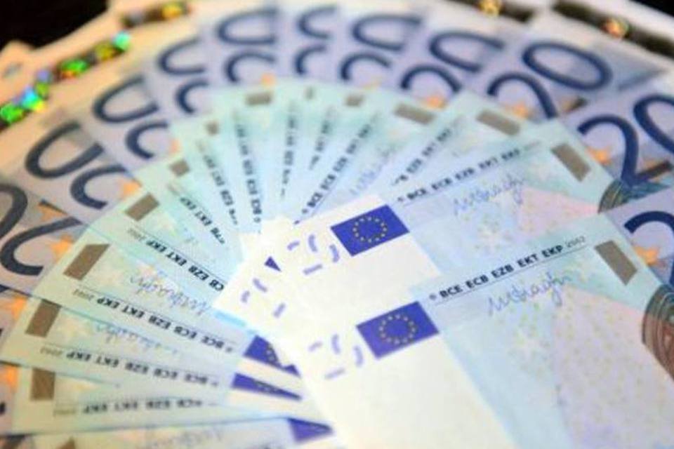 PMI da zona do euro recua para 52,8 em agosto