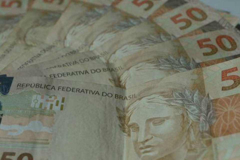Emissão de títulos faz Dívida Pública subir R$ 80 bilhões