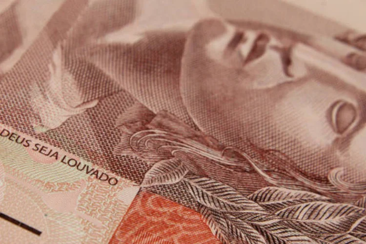 
	Dinheiro: ontem (20) foi divulgado o IBC-Br, que indicou a expans&atilde;o de 1,64% (sem ajustes) da economia, em 2012
 (Marcos Santos/USP Imagens)