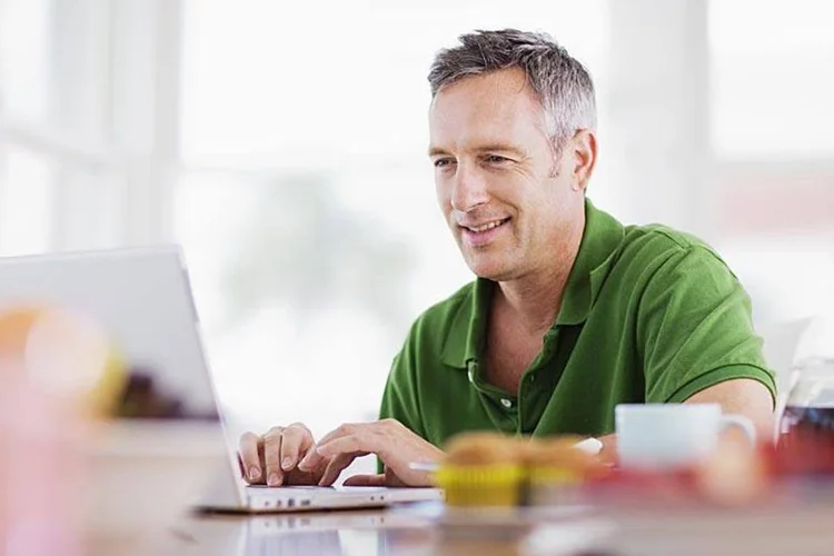 
	A maior procura tamb&eacute;m motivou institui&ccedil;&otilde;es renomadas no Brasil a tamb&eacute;m oferecerem cursos online
 (Fuse)