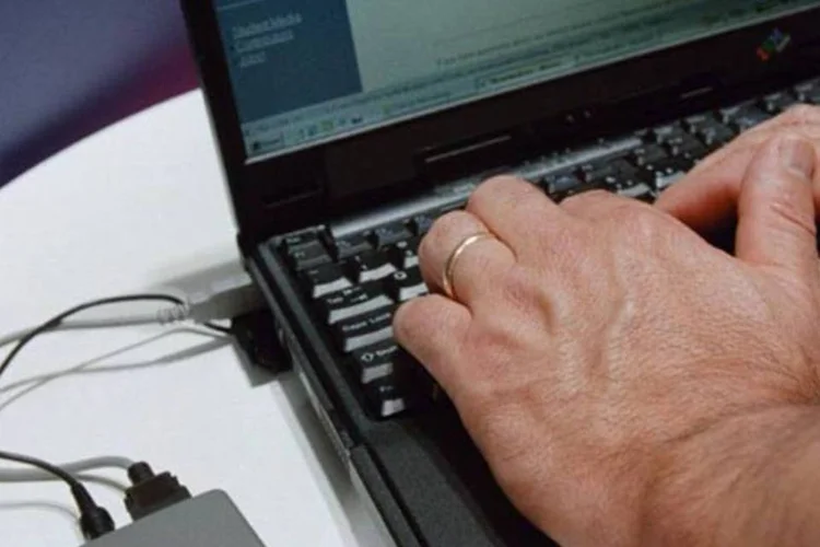Outra prioridade será reduzir os preços dos serviços de internet oferecidos (Tim Boyle/Getty Images)