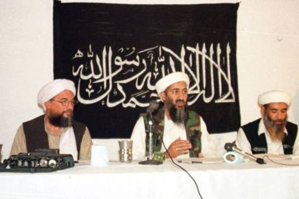 Líder da Al-Qaeda aparece em novo vídeo