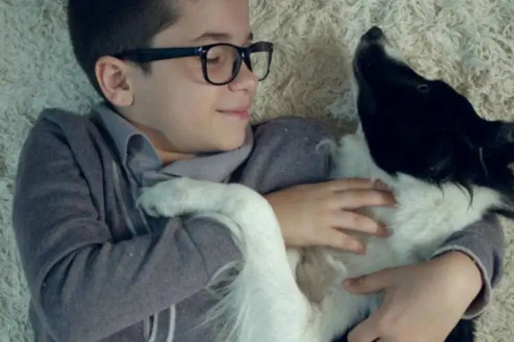 Nova campanha do HSBC: o filme retrata a história de um garoto de 8 anos, que reflete sobre as suas escolhas de vida (Reprodução/YouTube)