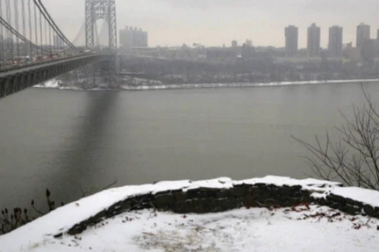 
	Nova York: espera-se que, na cidade de Nova York, a acumula&ccedil;&atilde;o de neve chegue aos 23 cent&iacute;metros
 (Getty Images)