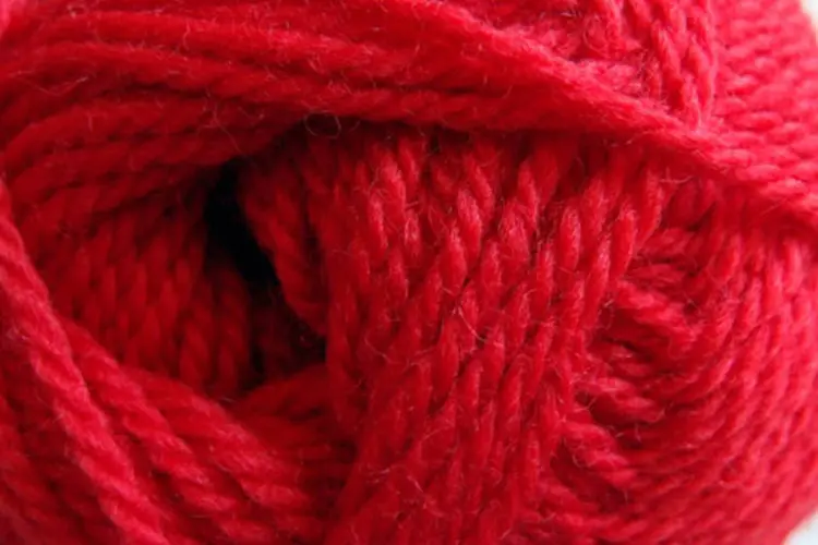 Novelo de lã: o preço do produto valorizou 35,9% e chegou a R$ 5,96 o quilo em 2011 (Pschemp/Wikimedia Commons)