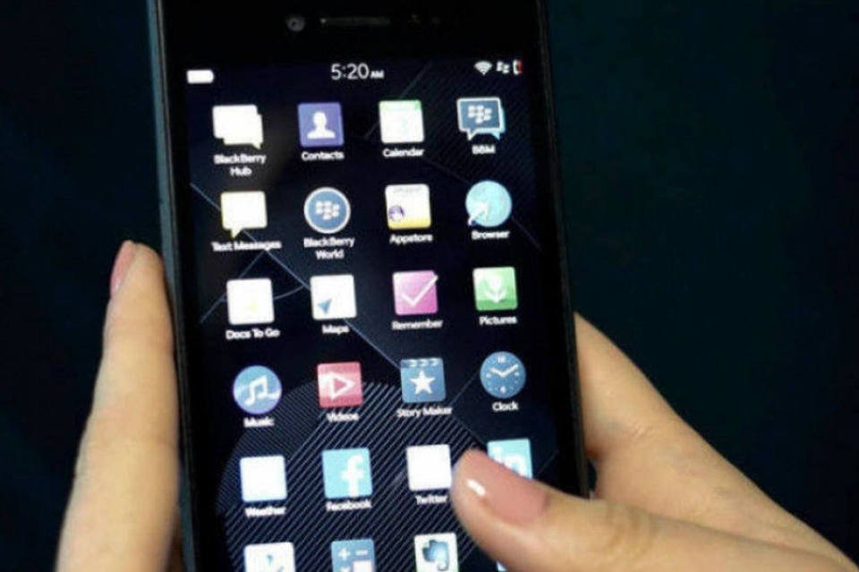 BlackBerry revela novo smartphone batizado de Leap