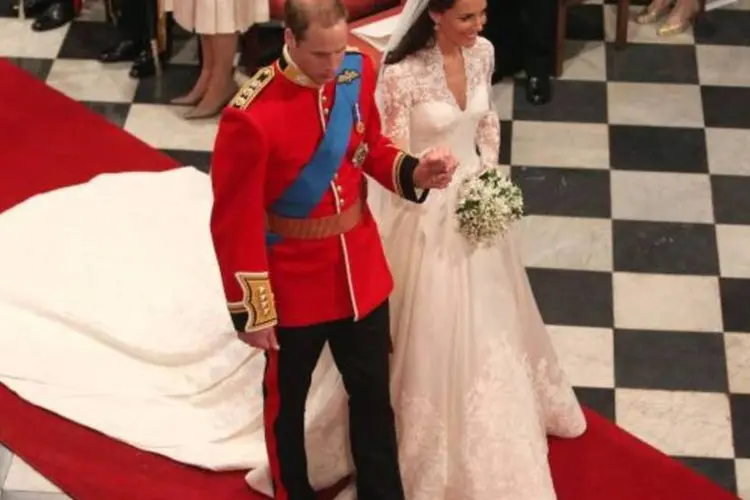 Guias sobre o casamento e mapas com o trajeto detalhado do desfile pós-matrimônio tomaram as páginas da imprensa britânica (Getty Images)