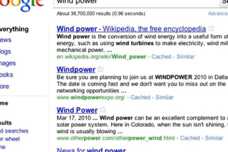 Novo visual do buscador do Google, com um painel de navegação à esquerda (.)