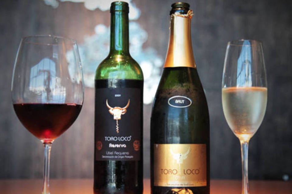 Novos rótulos de vinho (barato) premiado chegam ao Brasil