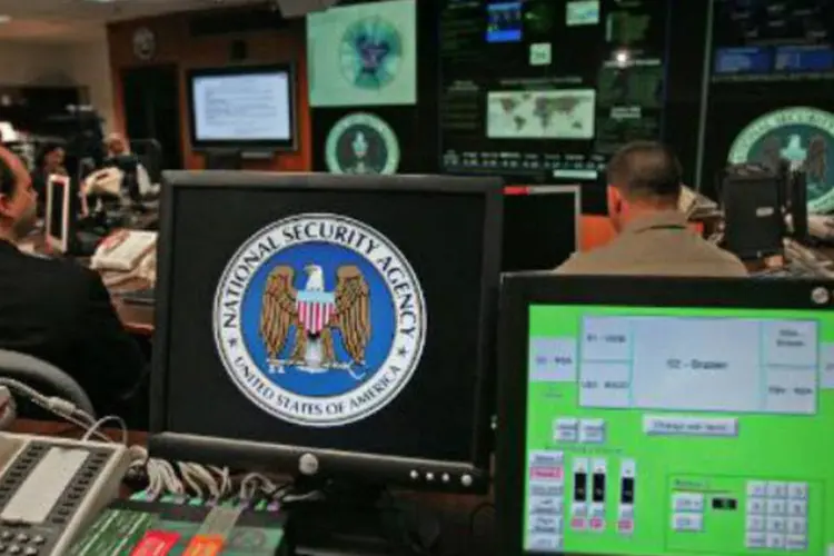 
	Sede da NSA: em 30 dias a NSA processou mais de 181 milh&otilde;es de novos registros, que incluem desde informa&ccedil;&atilde;o sobre remetente ou destinat&aacute;rio de um e-mail at&eacute; dados de conte&uacute;do
 (AFP)