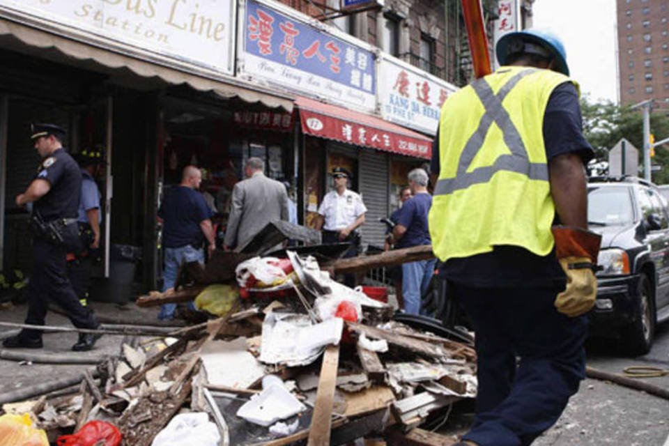 Edifício desaba em Chinatown e deixa 9 feridos