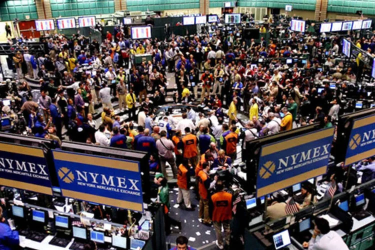
	Nymex: petr&oacute;leo para outubro negociado na Nymex avan&ccedil;ava 1,04%, para US$ 110,14 por barril
 (Divulgação)