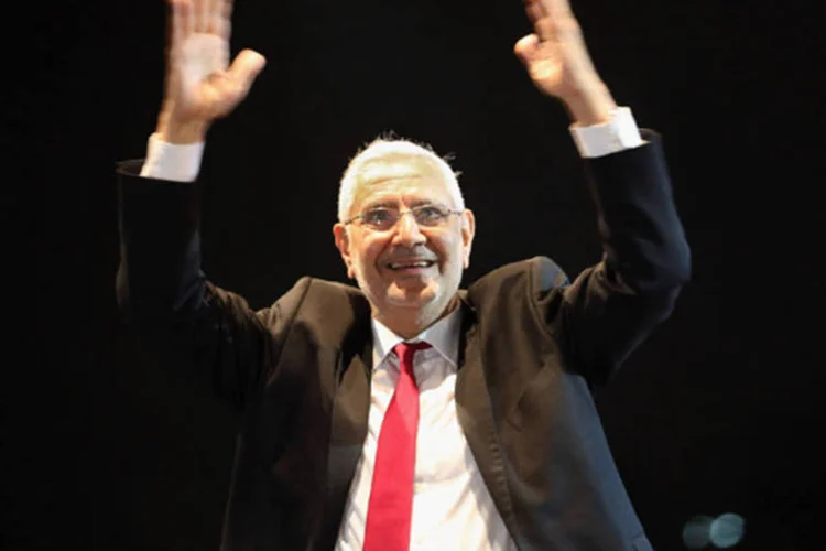 Futuh, que ficou em quarto lugar no primeiro turno, com 17% dos votos, também propôs em seu plano a formação de um governo e de uma Assembleia Constituinte de consenso (John Moore/ Getty Images)