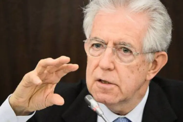 Monti: "quero promover uma coalizão de boa vontade, realizar uma mesa redonda no Conselho da Europa" (Andreas Solaro/AFP)