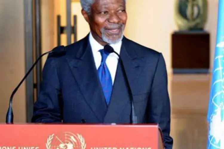Annan "por enquanto não previu outra visita a Damasco" e "as negociações continuam por telefone"
 (Philippe Merle/AFP)