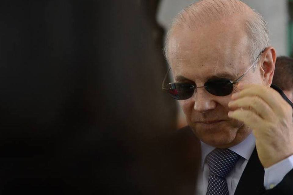 Mantega pediu R$ 5 mi a Eike para pagar dívida do PT, diz PF