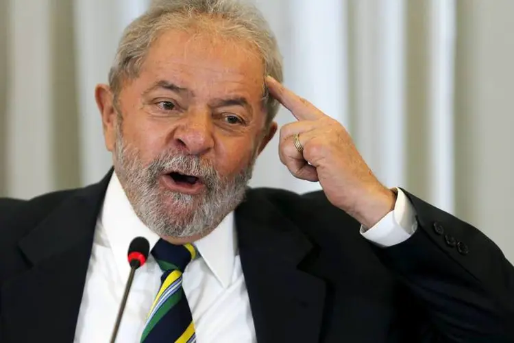 
	O ex-presidente Luiz In&aacute;cio Lula da Silva: de acordo com a PGR, Lula atuou &ldquo;na compra do sil&ecirc;ncio&rdquo; do ex-diretor da &Aacute;rea Internacional da Petrobras Nestor Cerver&oacute;
 (Paulo Whitaker/Reuters)