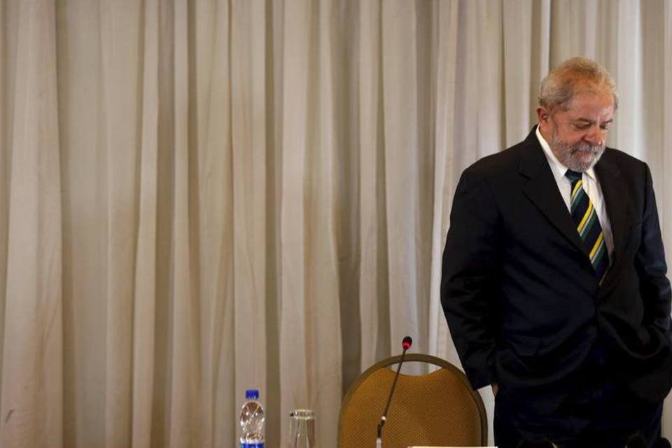 Cardozo lamenta adiamento de julgamento sobre posse de Lula