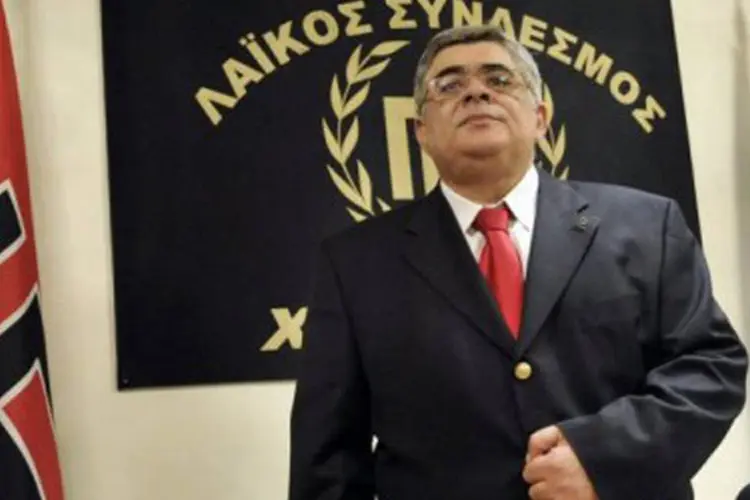 O líder do partido neonazista grego Aurora Dourada, Nikos Mihaloliakos (Louisa Gouliamaki/AFP)