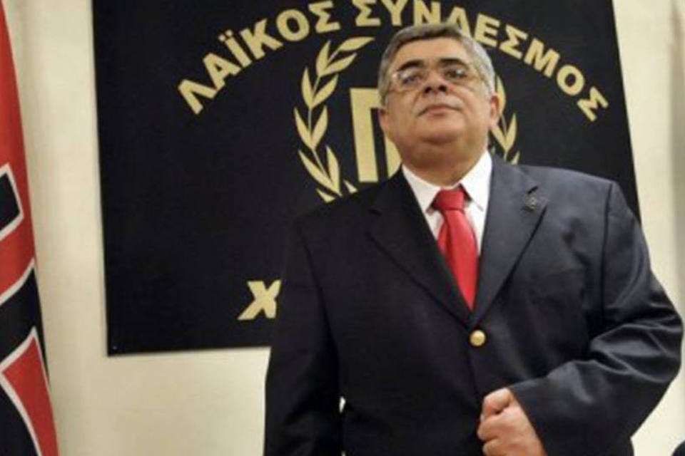 Líder neonazista grego nega genocídio judeu